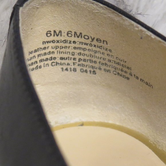 LEATHER LOAFERS WITH GOLD TRIM - Picture 9 of 14